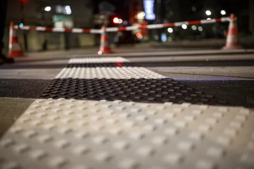 tactile markings to guide the visually impaired